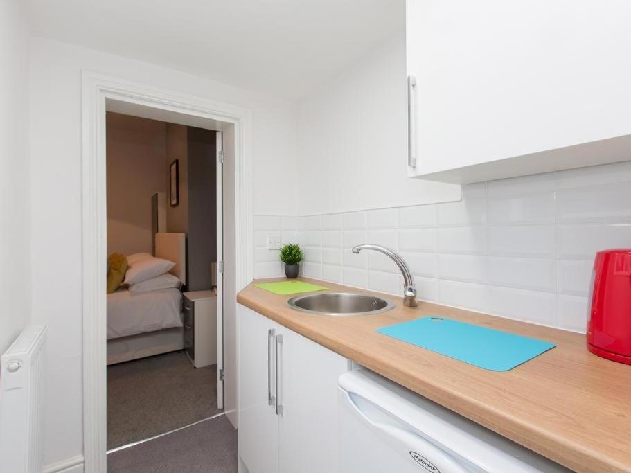 Townhouse @ 166 Ruskin Road Кру Экстерьер фото